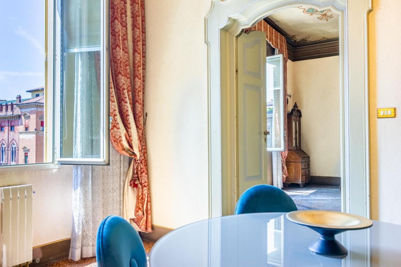 Casa Hygiea In Canton De' Fiori Болонья Экстерьер фото